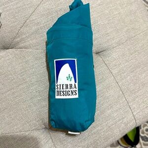 Sierra Designs Rain Jacket Windbreaker Size med Blue Hiking Camping Lightweight